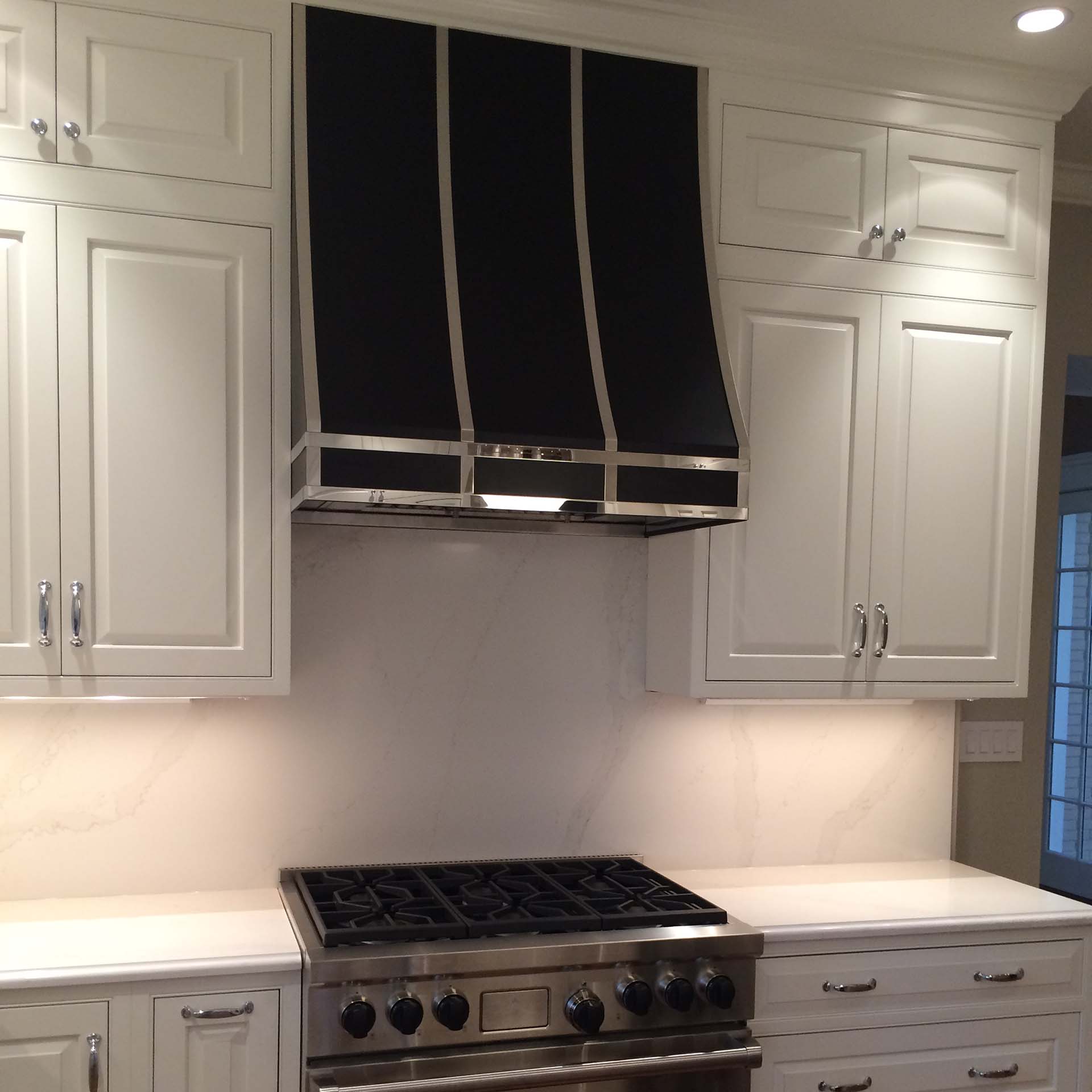MetalCraft Custom Black Powder Coated Range Hood with Mirror Trim